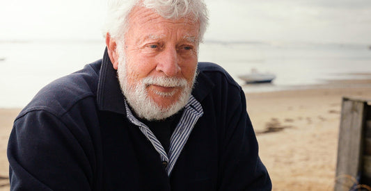 Joël Dupuch, devant la mer