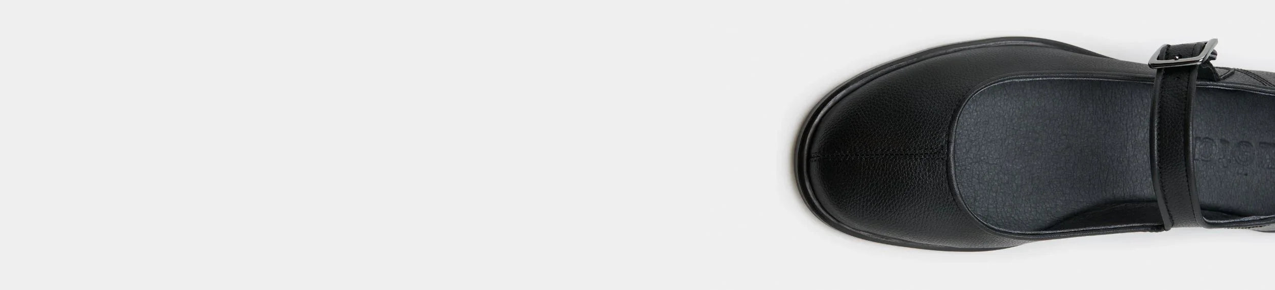 Ballerines à brides