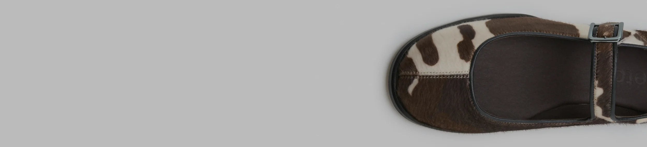 Chaussures motif vache