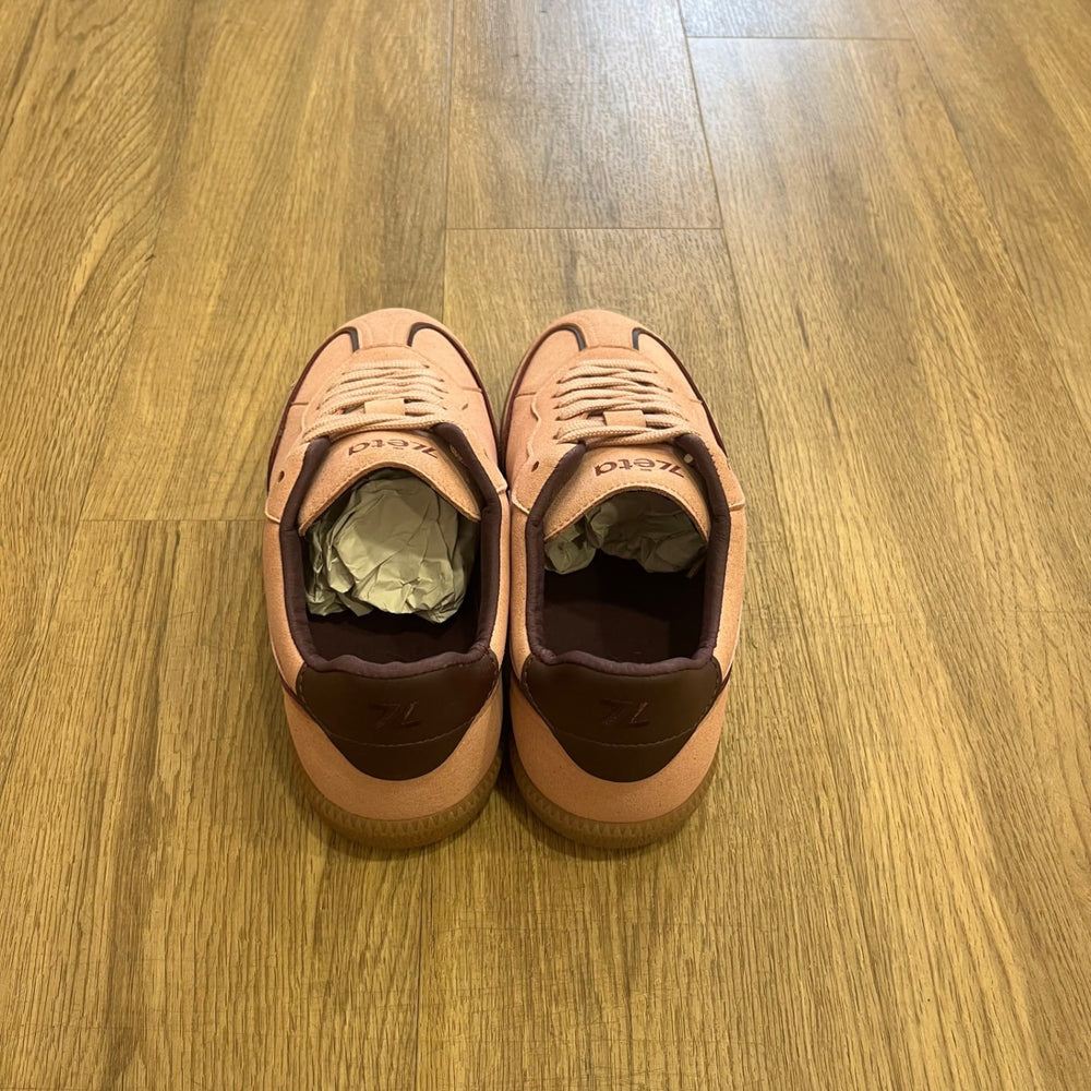 Delta Rose - 37 (Seconde main)