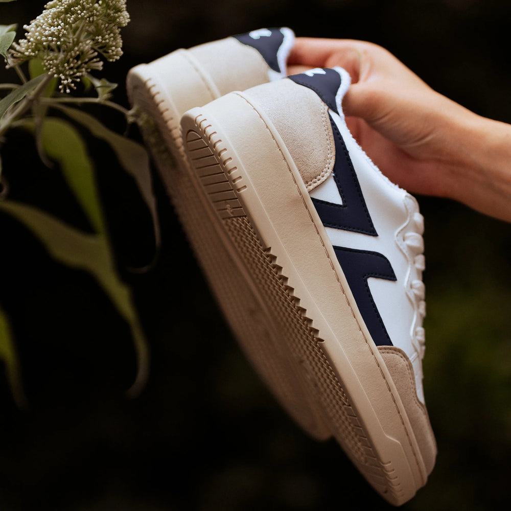 Mise en avant de la basket vegan de la marque Zèta B1 Marino