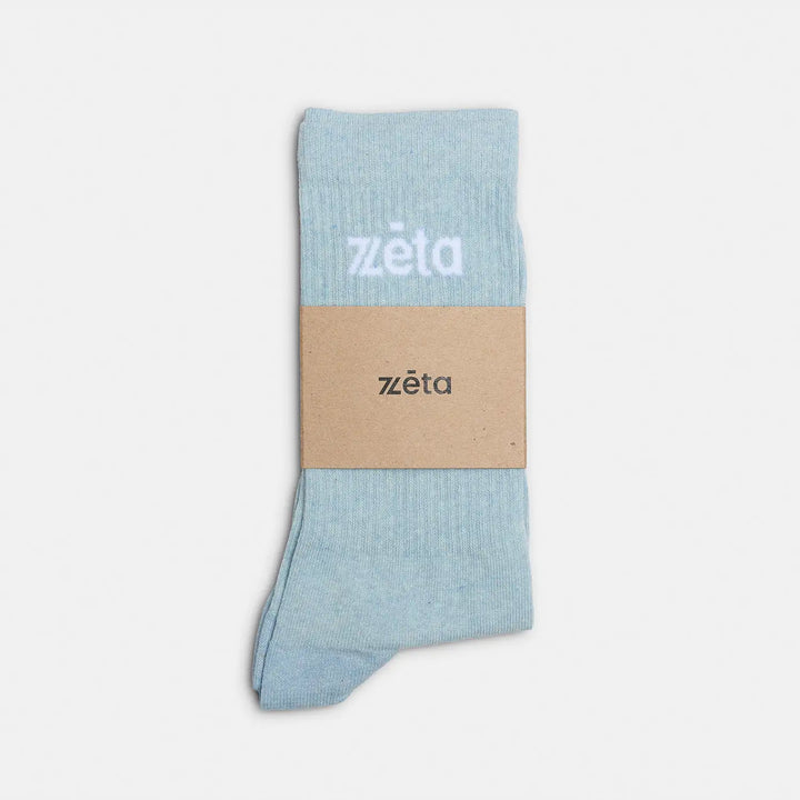 Chaussettes bleu azur, une couleur fraîche et apaisante.