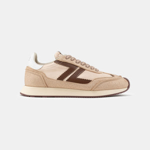 retro running trainer beige