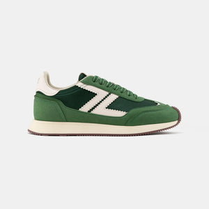 retro running trainer green