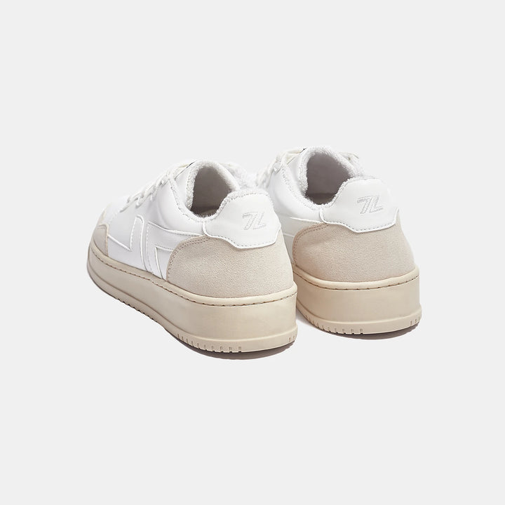 Baskets blanches. Baskets vegan de la marque Zèta