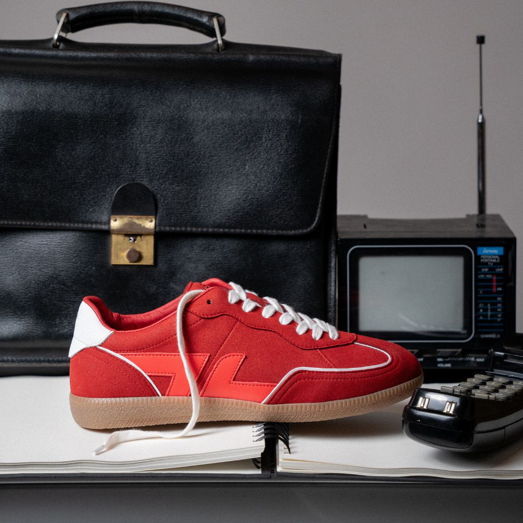 Delta Grenat: Vegan suede sneaker | Zeta – Zèta